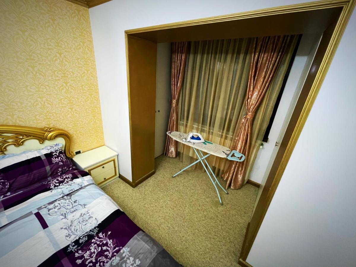 Apartament De Lux Zona 0 Botosani 2 Camere 外观 照片